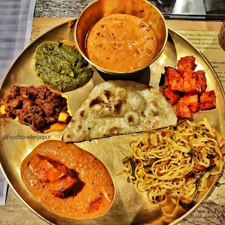 THALI – FoodTraveler_Jaipur